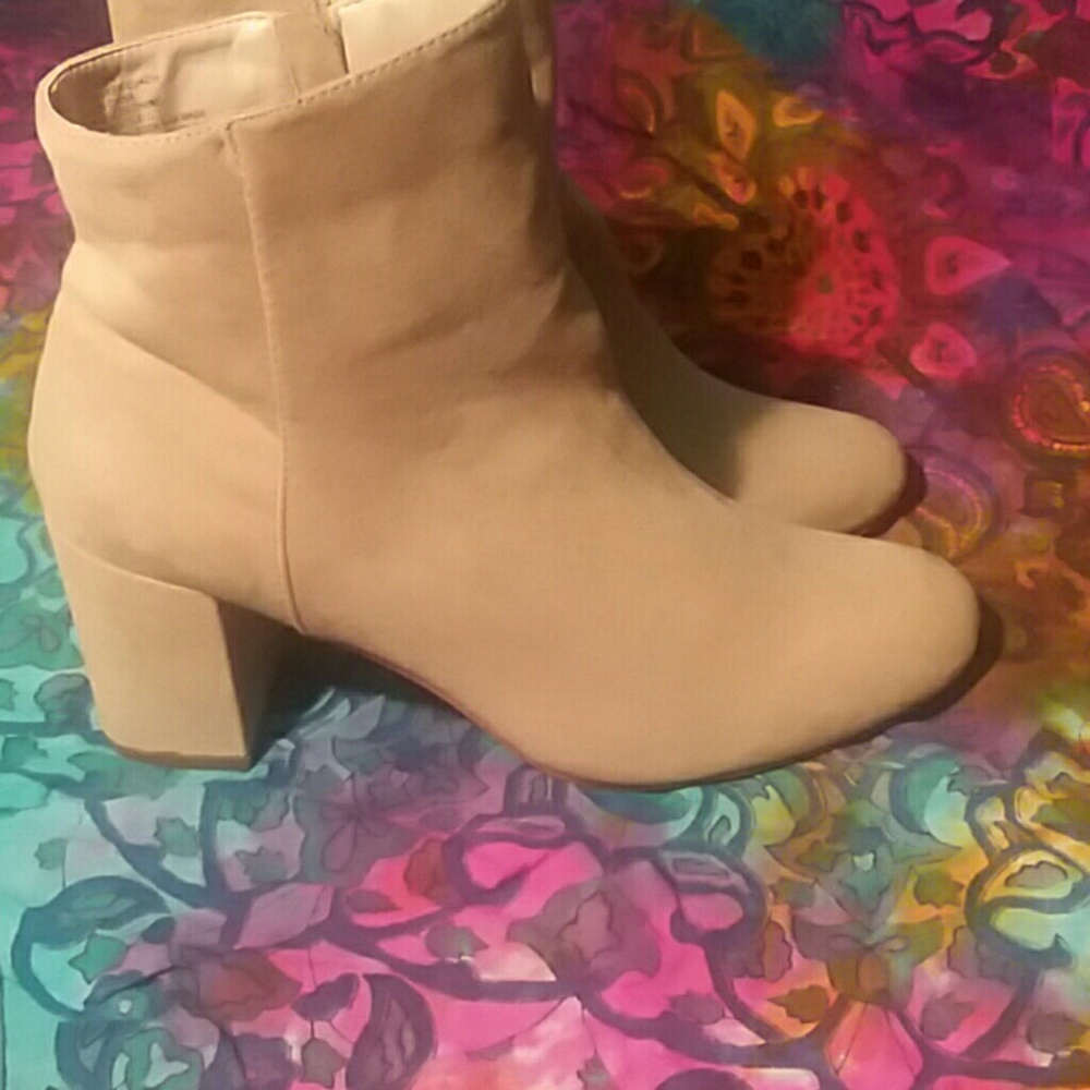 Booties - Picture 2 of 6